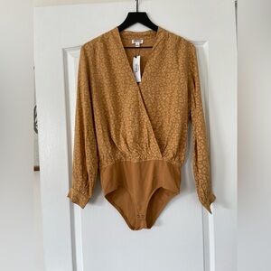 NWT - The Drop - Tan Animal Print Pleated-Front Bodysuit - Size Small